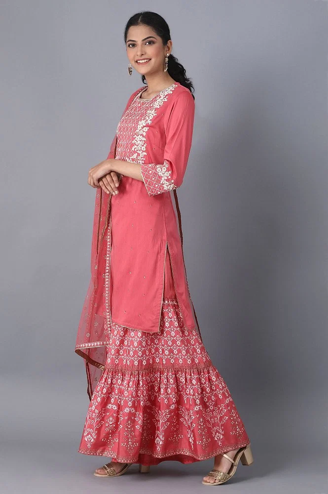 Buy Coral Red Sleeveless Predrape Saree Dress With Belt And Tailored Jacket  Set Online - W for Woman