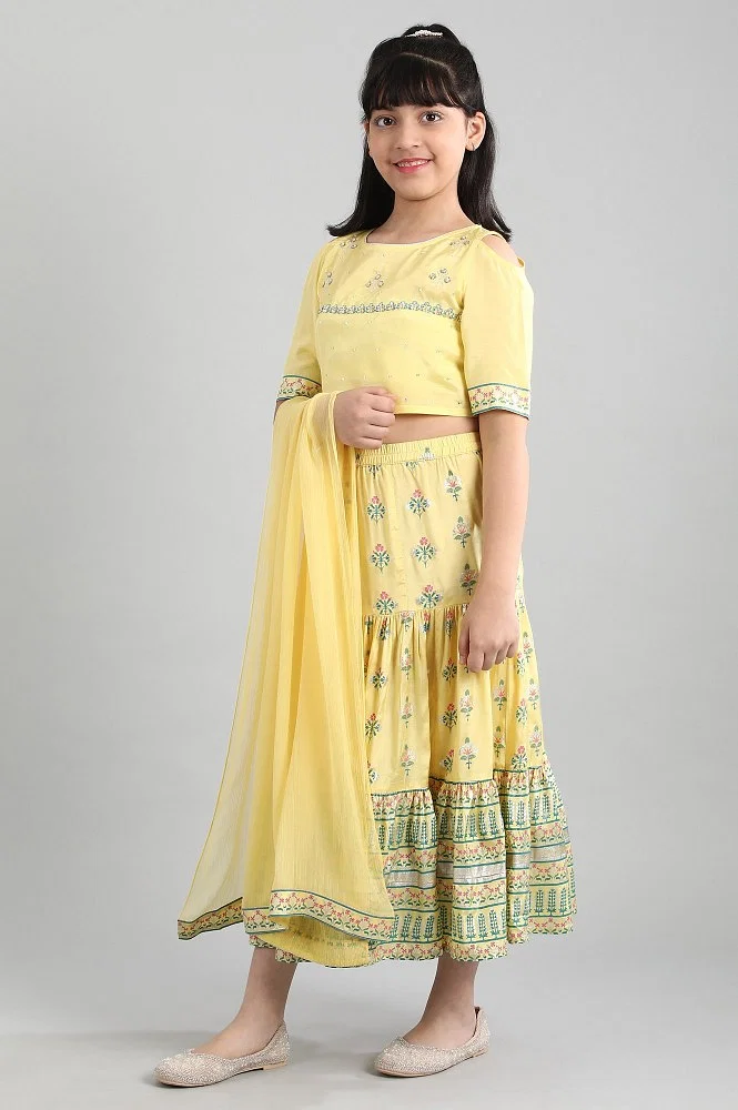 Buy Yellow Crop Top-skirt-dupatta Girls Set Online Aurelia, 49% OFF