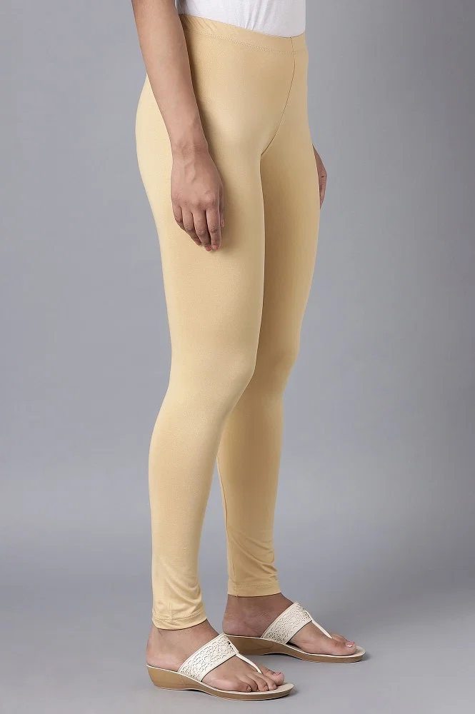 Skin Color (Beige) Mid Waist Beige Lycra Leggings, Casual Wear, Skin Fit at  Rs 90 in Ulhasnagar
