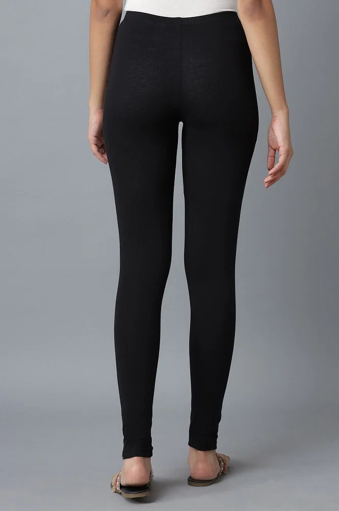 Plain Black Featherfeel Ultra Soft Viscose Rayon Lycra Ankle Leggings at Rs  185 in Bengaluru