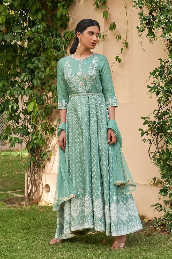 Maisha Womens Wear Light Green Color Heavy Embroidered Work Anarkali Suit