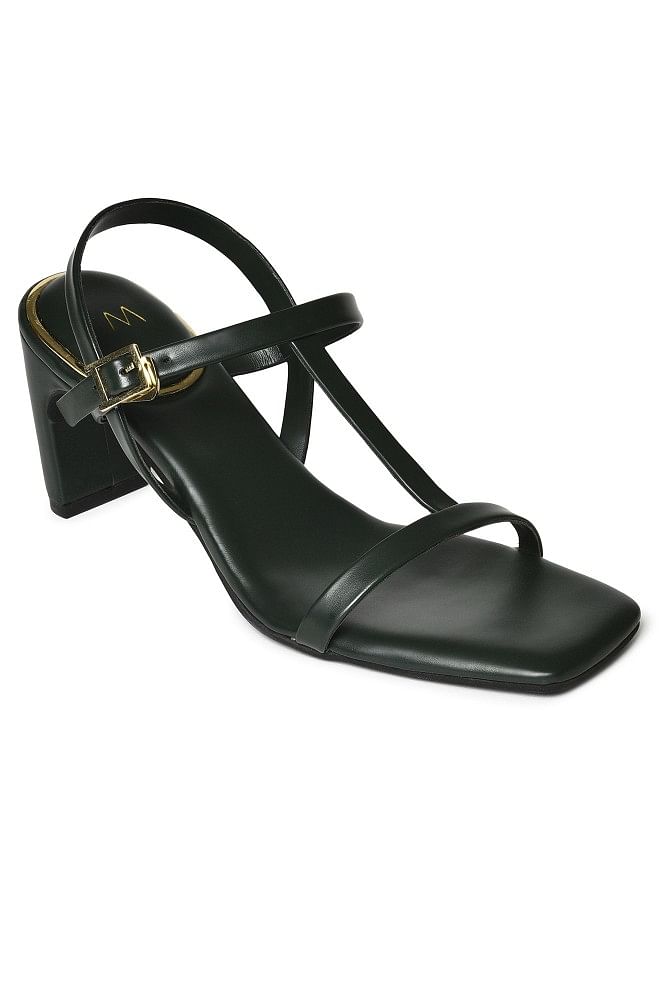 Square toe 2024 block heel sandals