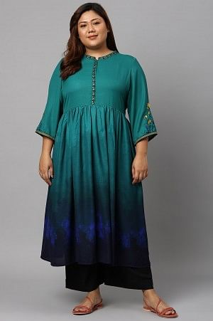 Green Floral Embroidered Plus Size Kurta