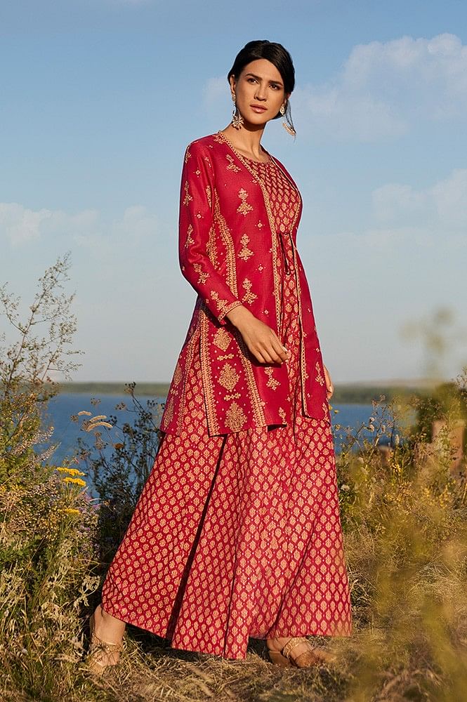 Buy Silk Wedding Anarkali Gown In Dark Dusty Pink Colour Online - LSTV05430  | Andaaz Fashion