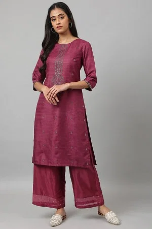 Beautiful Trouser Suit in Light Grey Embroidered Fabric LSTV115187