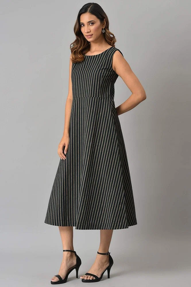 Black Striped Long Sleeveless Dress