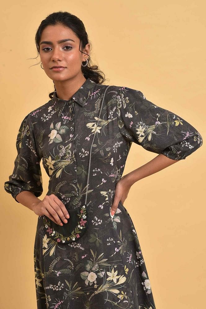 Petite Black Floral Wrap Tiered Midi Dress | New Look
