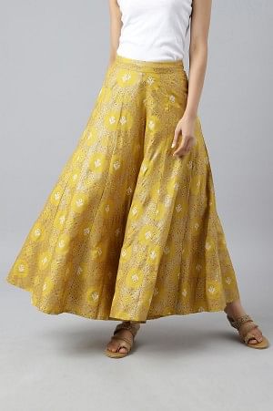 Shop Purple Flared Pleated Palazzo Pants for Women Online from Indias  Luxury Designers 2023