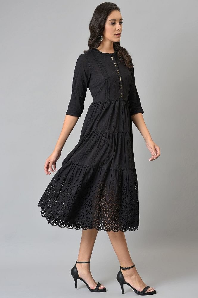 Tulip Dress in Black Handloom Cotton Shift Dress – Madhurima Bhattacharjee