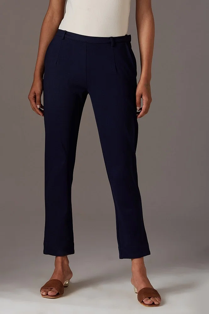 Lululemon Women's City Trek Trouser II Navy Blue Pants Size 10 28