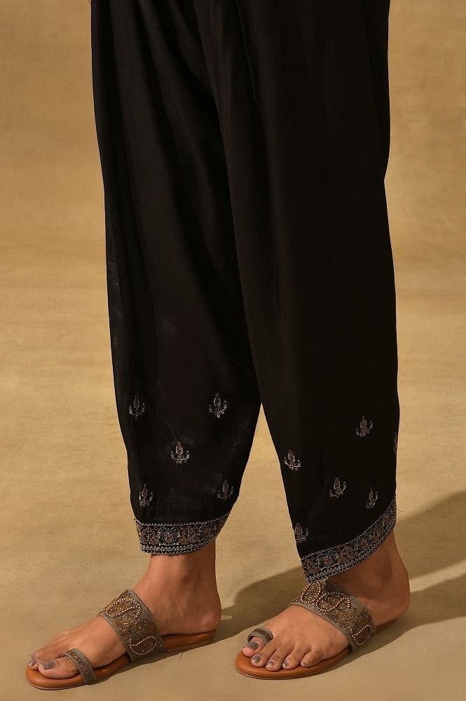 Lakshita Salwars : Buy Lakshita Solid Black Pleated Salwar With Elastic  Waist Band Online | Nykaa Fashion