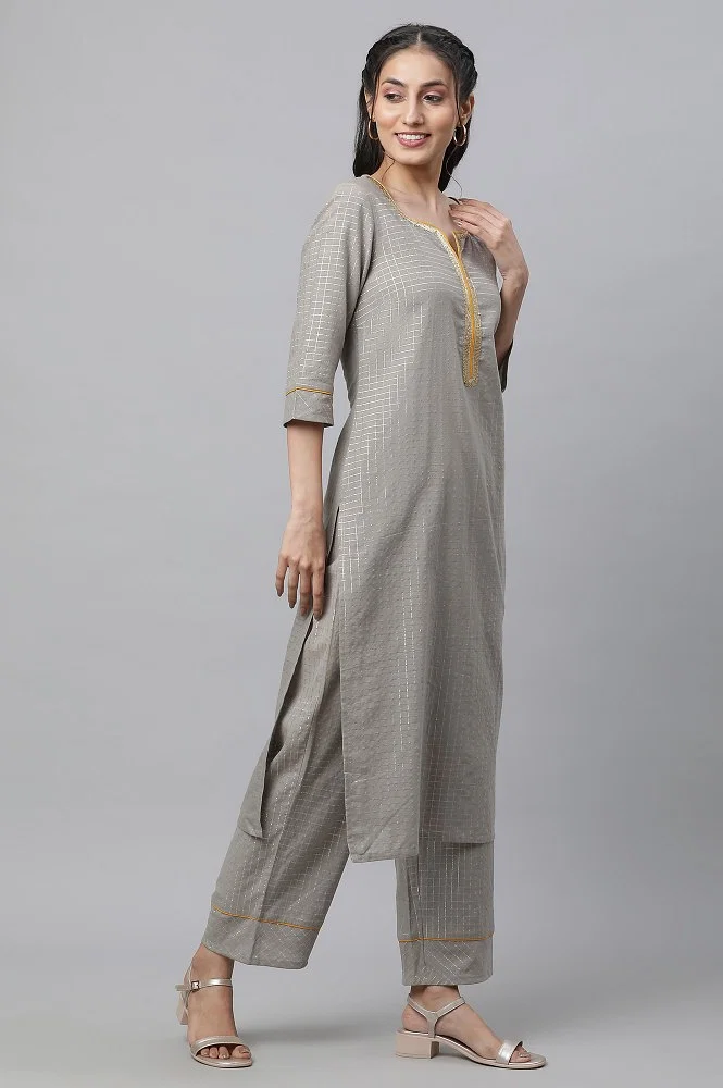 Grey Embellished Kurta With Cigarette Pants at Rs 799/piece, Ladies Kurta  in Surat