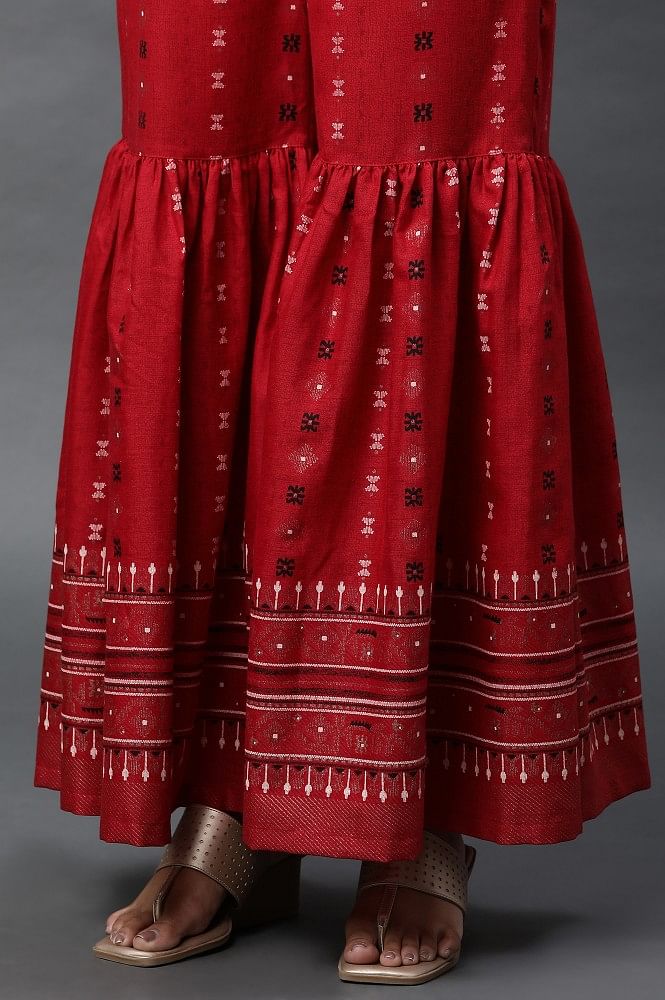 Buy Short Kurti With Printed Sharara Set by Designer Petticoat Lane by  Divya Online at Ogaan.com