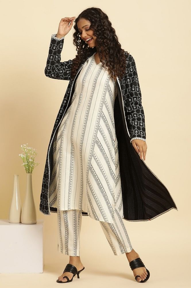 Buy Benstoke Men's Silk Blend White Kurta With Pyjama & Black Printed Nehru  Jacket Online at Best Prices in India - JioMart.
