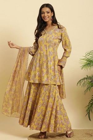 Buy Embellished Short Printed Frock Suit And Pant Set by LITTLECHEER at  Ogaan Online Shopping Site
