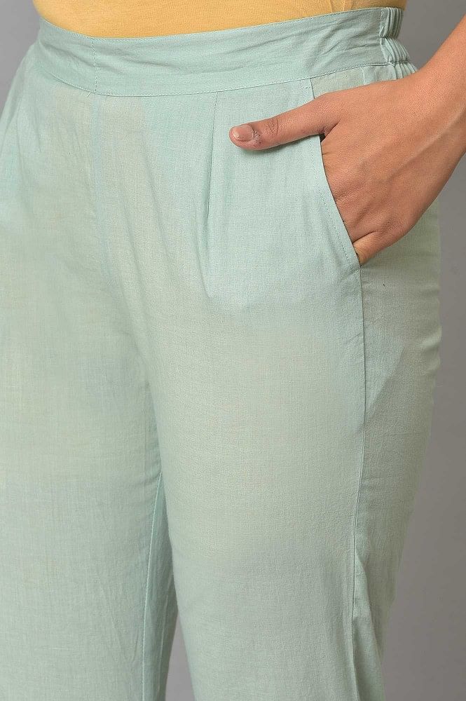Buy online Mid Rise Flat Front Casual Trouser from Bottom Wear for Men by  Red Chief for ₹1980 at 55% off | 2024 Limeroad.com