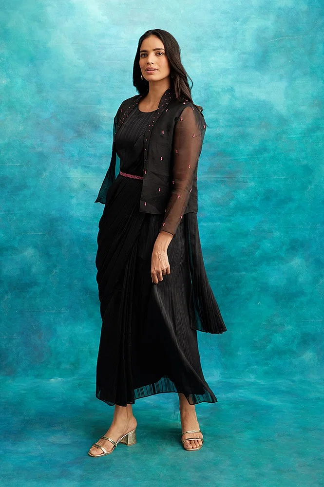Buy Black Sleeveless Insta Saree With Belt And Tailored Jacket Set Online -  W for Woman