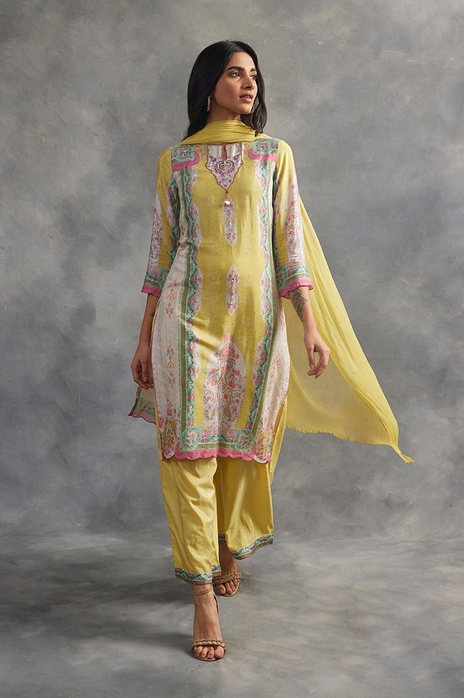 Buy Payal Womens Off white Kurta With Green Parallel Pants Online at Low  Prices in India  Paytmmallcom