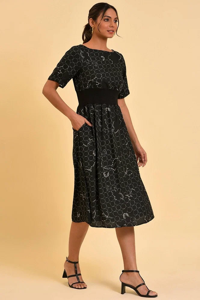 Black Printed Knee Length Gathered Dress, Handwash, Western Wear at Rs 450  in New Delhi