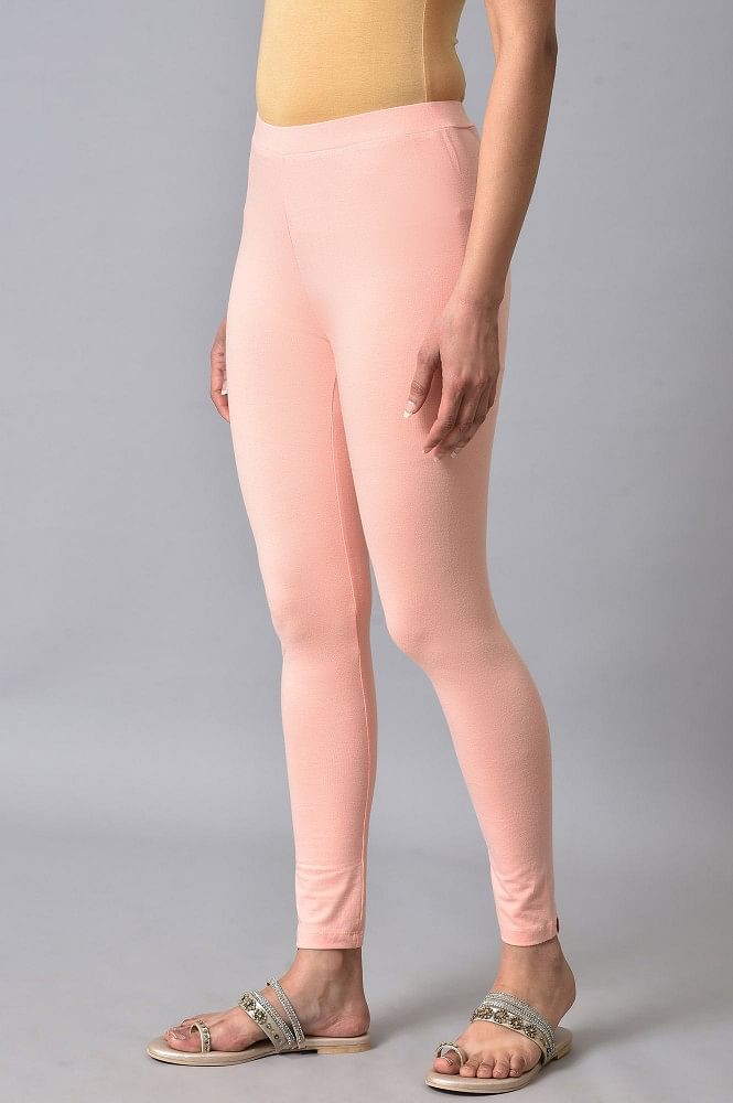 Discover more than 60 peach leggings outfit super hot