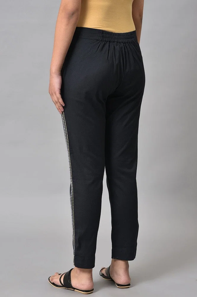 Buy Plus Size Black Parallel Pants With Side Embroidery Online - W
