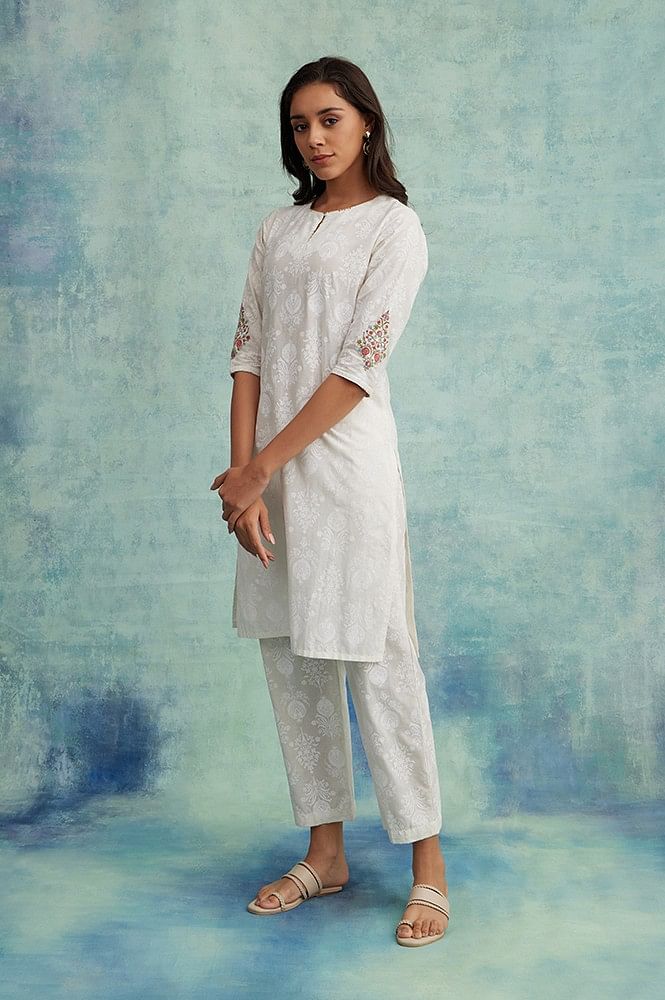 White Punjabi Kurta Pajama for Men | IndiFeels Austalia