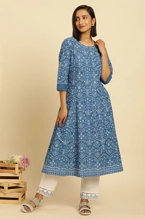 Buy Bhama Couture Women Blue Washed Denim Jacket - Jackets for Women  8394651 | Myntra